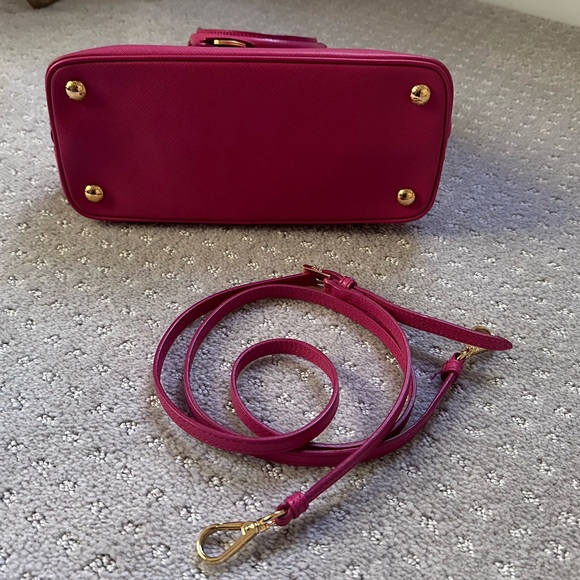 PRADA Promenade Bag Saffiano Leather Small - Picture 6 of 10